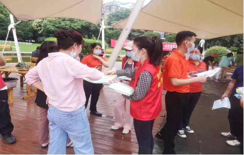 省生態(tài)環(huán)境監(jiān)測中心辦公室黨支部開展2022年“六·五”世界環(huán)境日主題實踐活動 省生態(tài)環(huán)境監(jiān)測中心辦公室黨支部開展2022年“六·五”世界環(huán)境日主題實踐活動